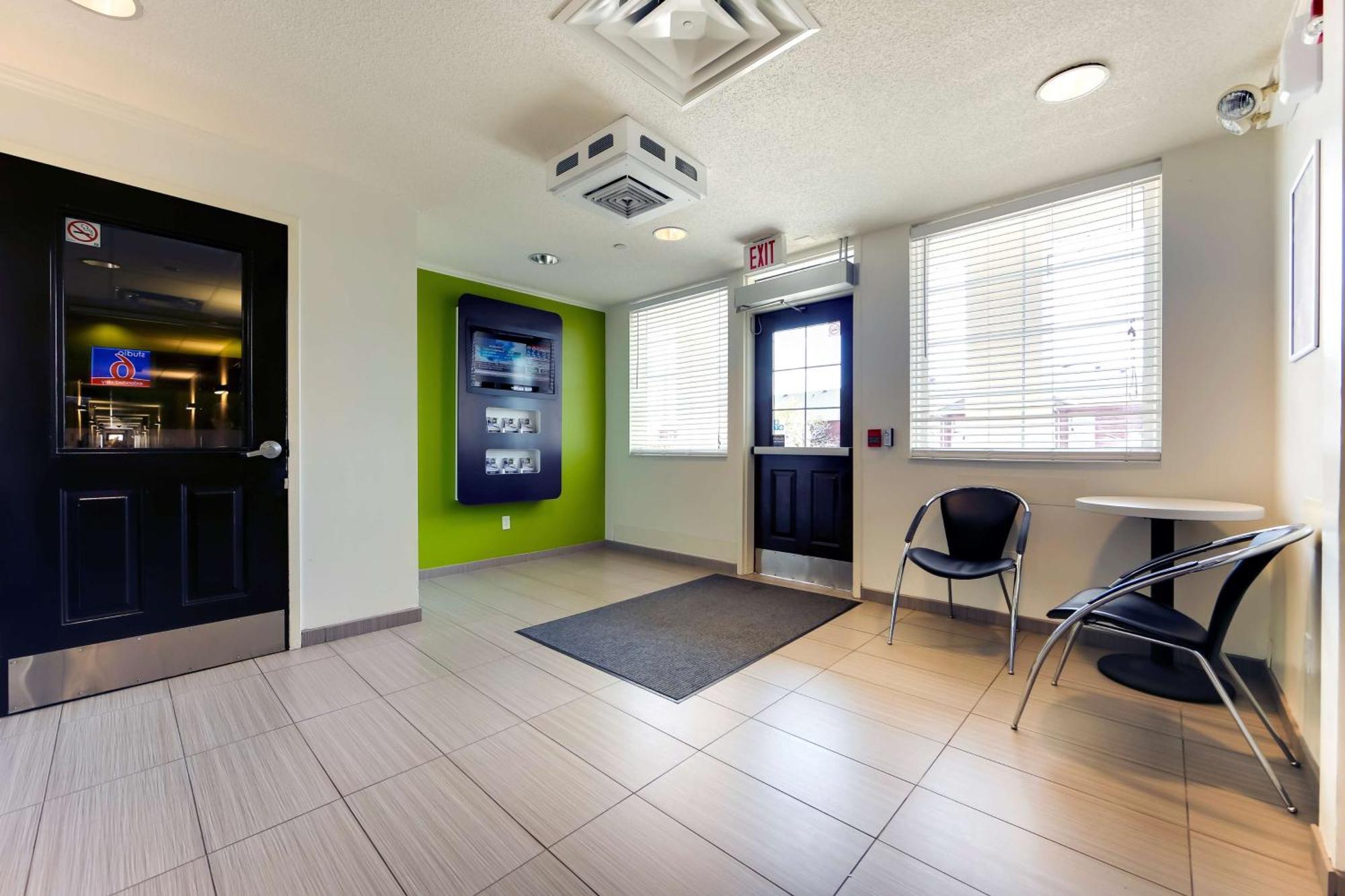 Studio 6 Toronto - Mississauga With Kitchenettes 外观 照片
