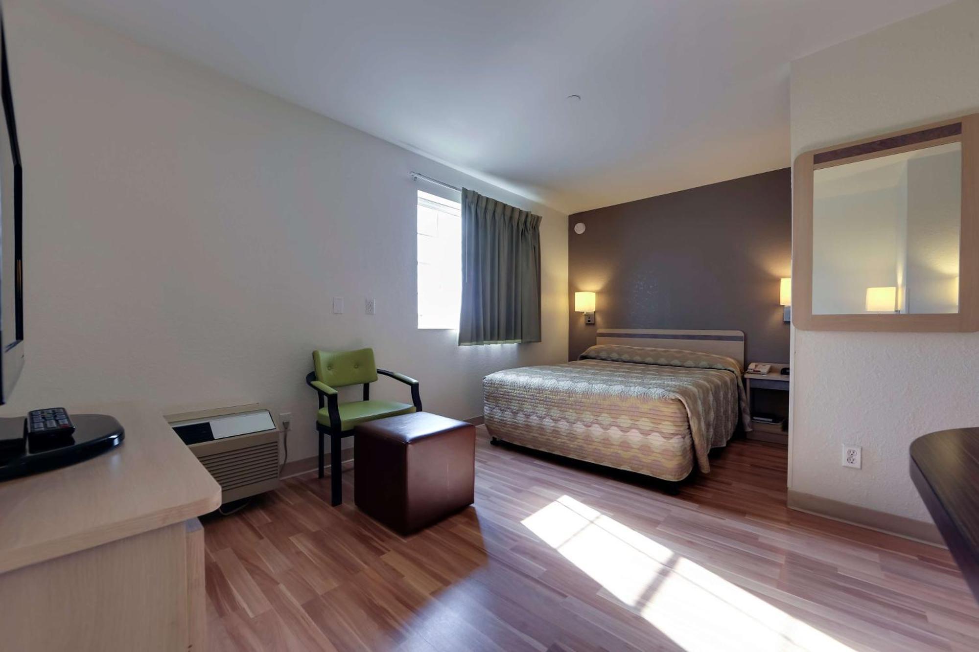 Studio 6 Toronto - Mississauga With Kitchenettes 外观 照片